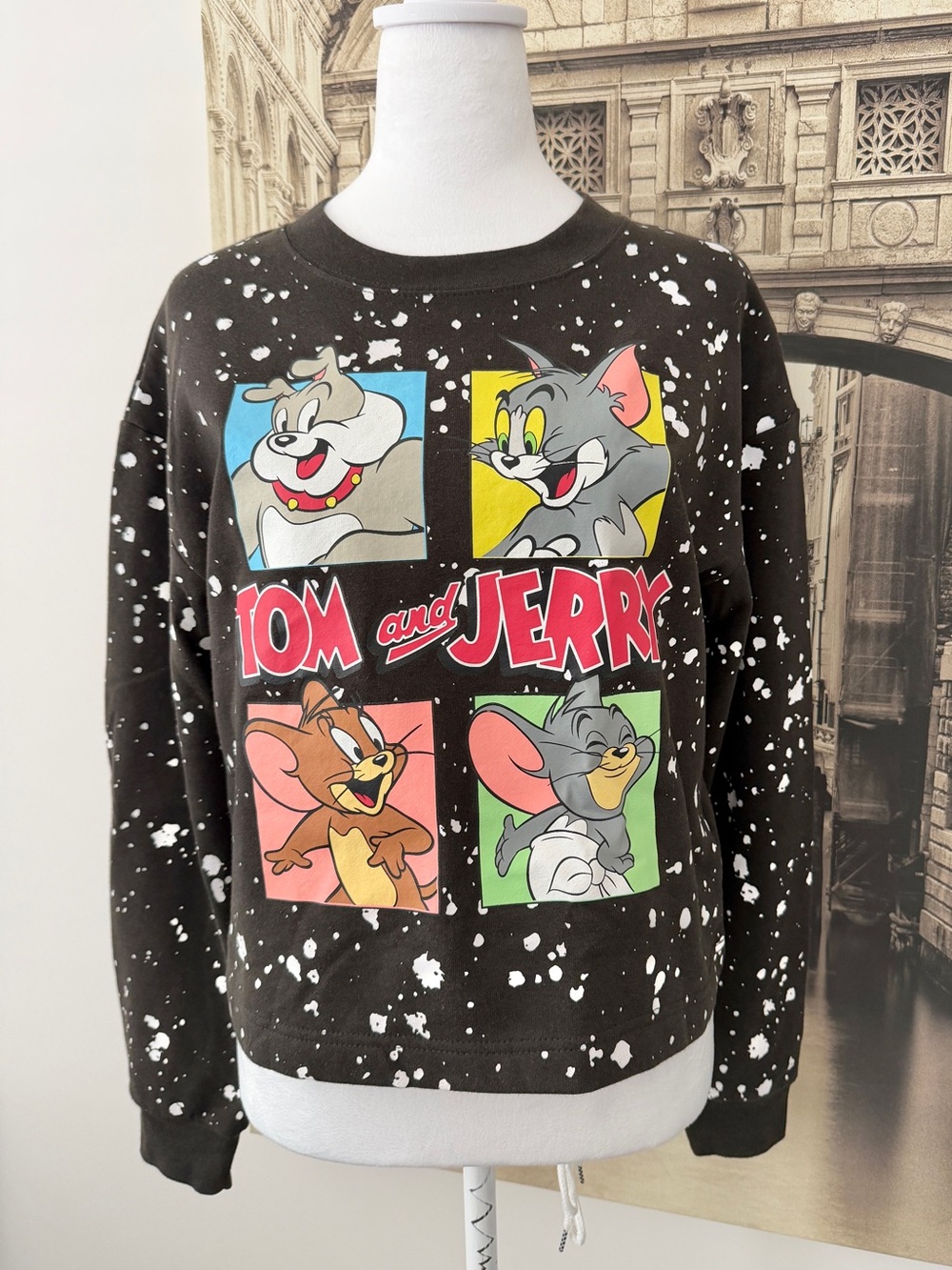 Preloved Tom and Jerry Graphic Sweatshirt - Black